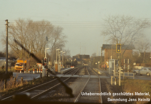 EBOE Bf Sparrieshoop Blick aus VT3.xx 18-Nov-1986 Jörn Schramm