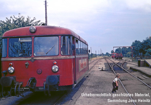 EBOE6498 Bf Alveslohe VT3.11 nach Oldesloe 1973