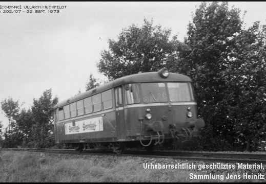 EBOE Strecke VT3.09 verlässt Bf Ulzburg am 22-Sep-1973